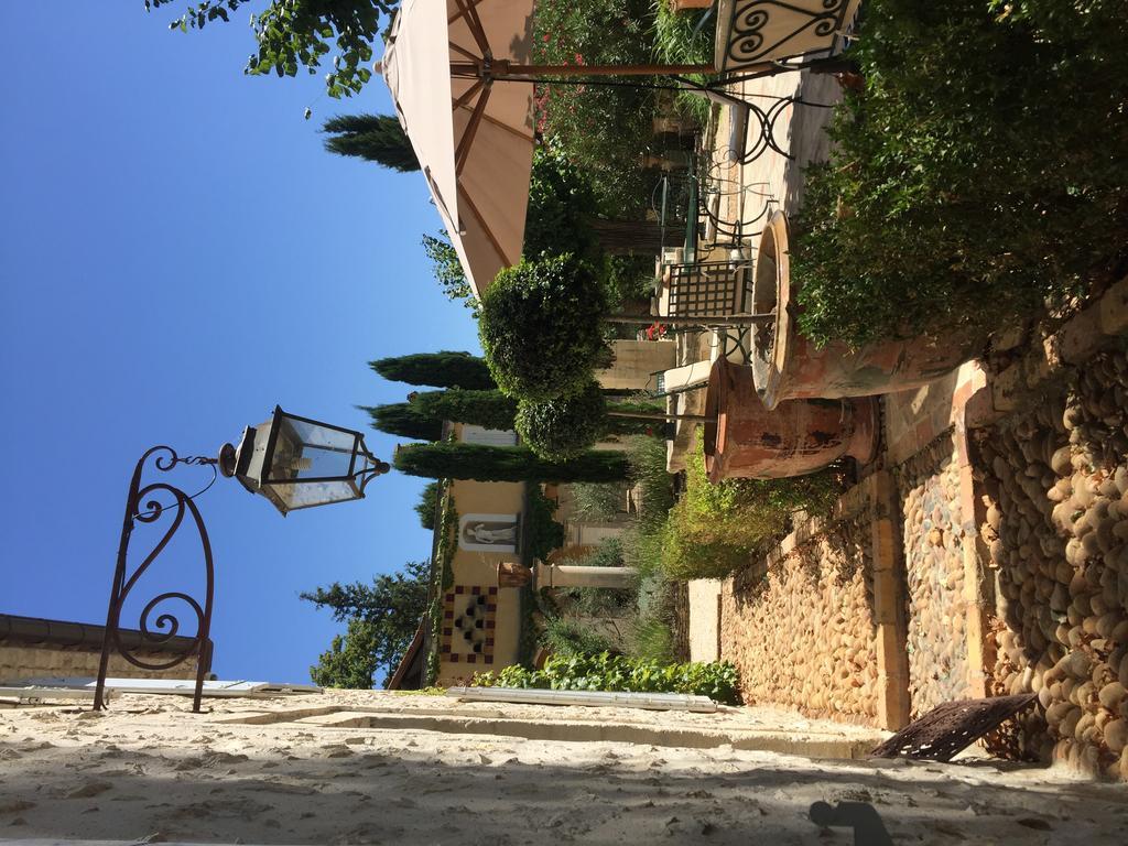 La Banastiere Ξενοδοχείο Vedène Εξωτερικό φωτογραφία